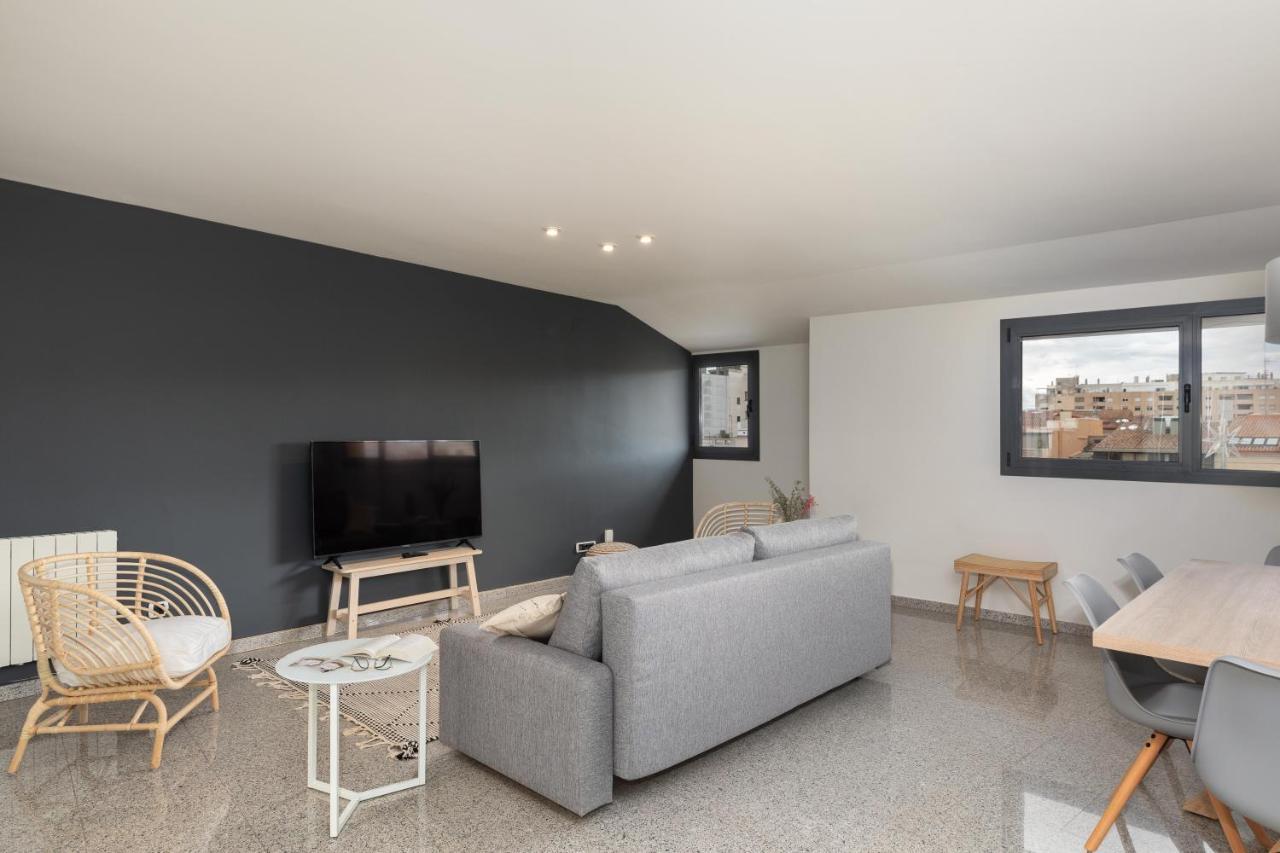 Flateli Plaça Catalunya 10 Appartement *