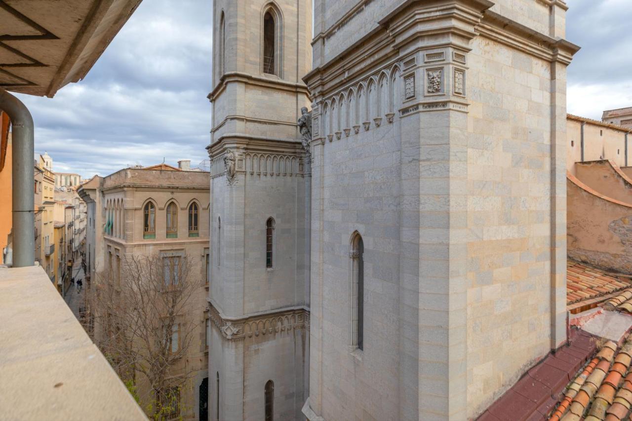 Flateli Placa Catalunya 10 Appartement *