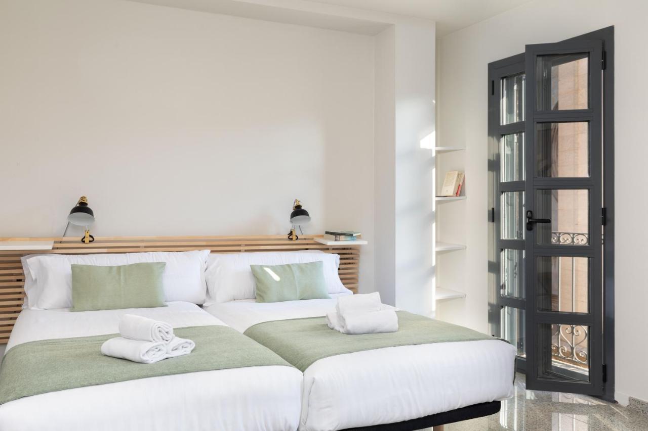 Flateli Plaça Catalunya 10 Appartement *